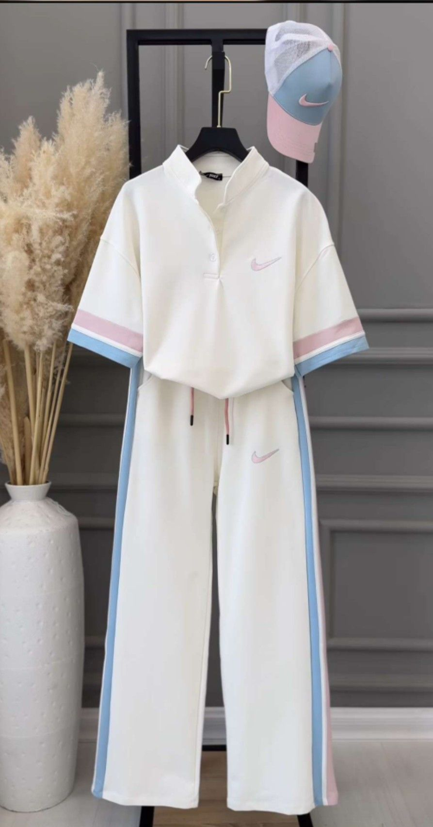 Outfit grid image 83